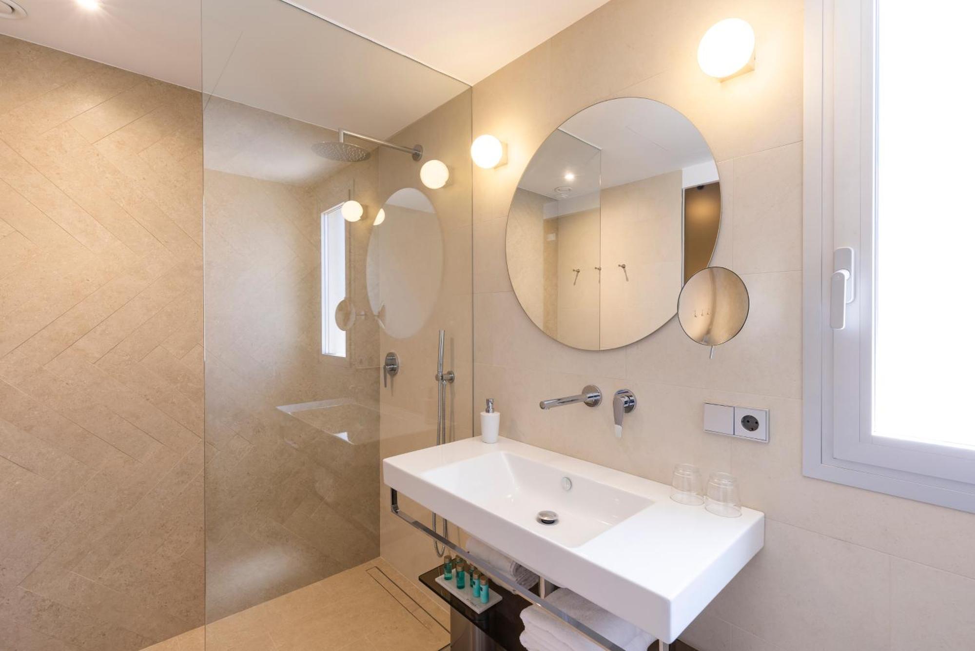 Preixéns Hotel Boutique Ca L'Agustina מראה חיצוני תמונה